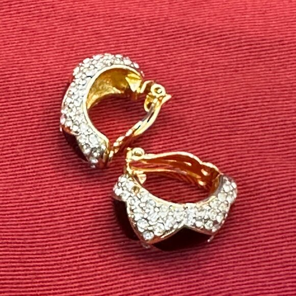 VTG Kenneth Lane Gold-Tone, Black Enamel & Clear Crystal Clip Earrings - Picture 14 of 16